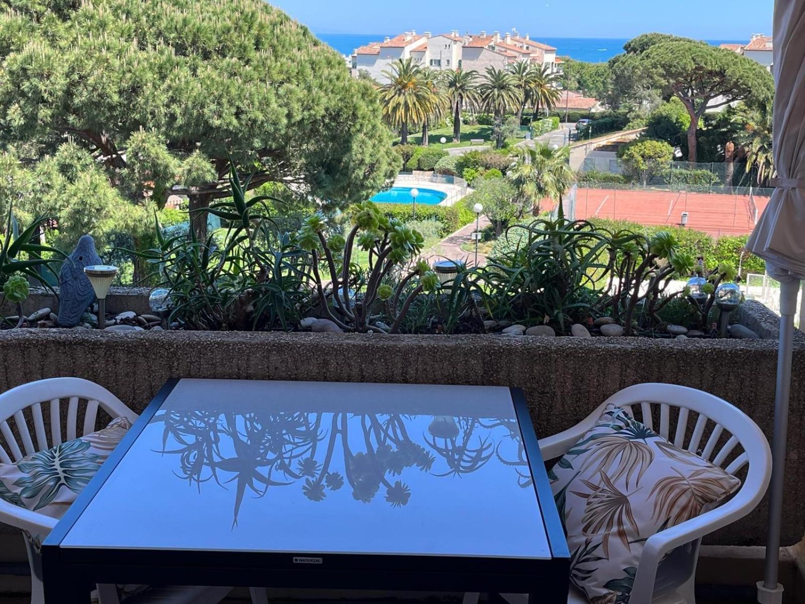 Antibes Secured Parc Velusine With Private Parking, Terrace, Pools And Tennis Courts. Exteriör bild