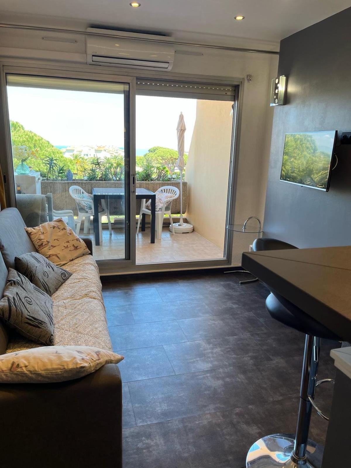 Antibes Secured Parc Velusine With Private Parking, Terrace, Pools And Tennis Courts. Exteriör bild